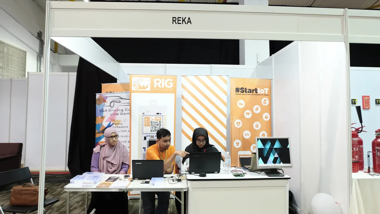 REKA&rsquo;s booth at the Malaysia Autoshow 2017