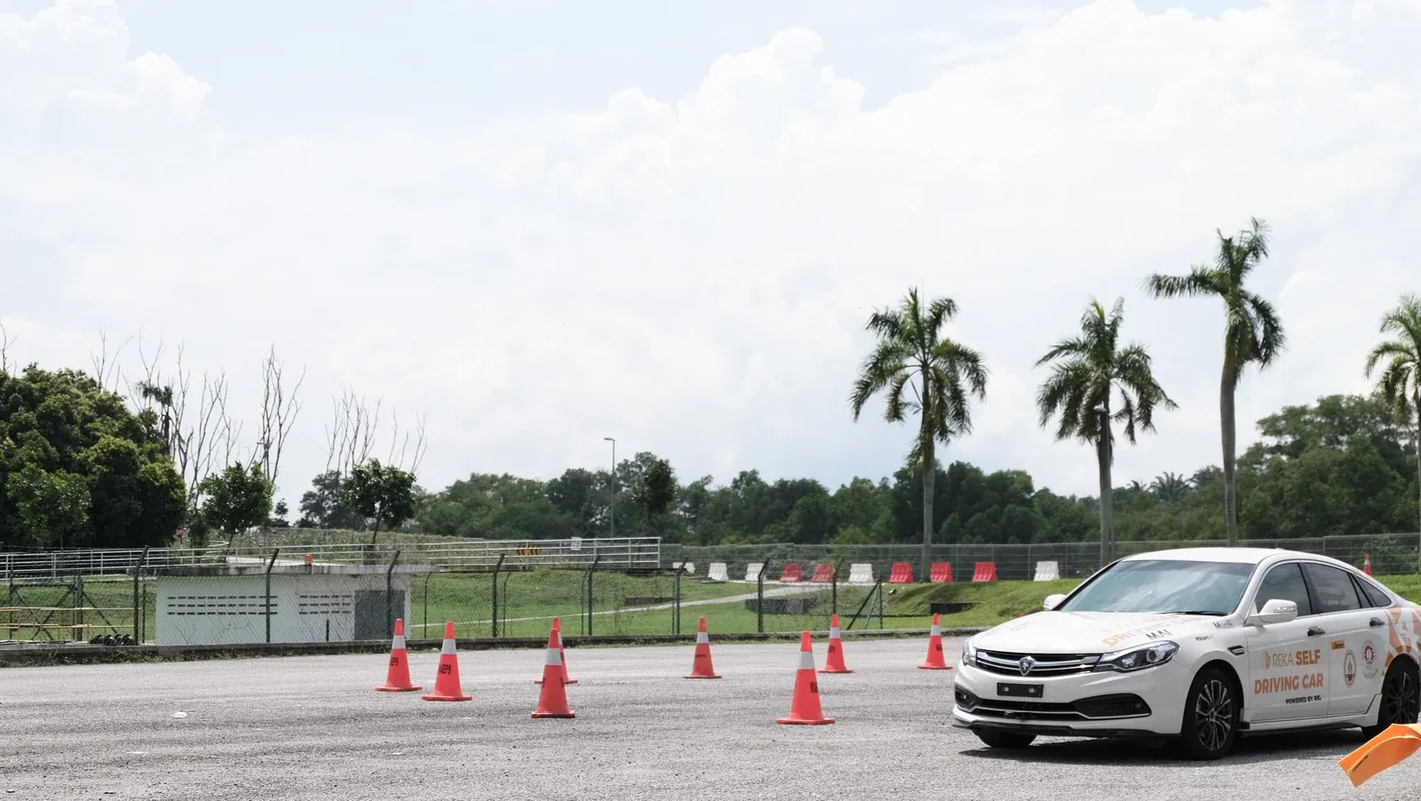 REKA archive photograph. Malaysia Autoshow 2017 outdoor vehicle demonstration, ARCH-087