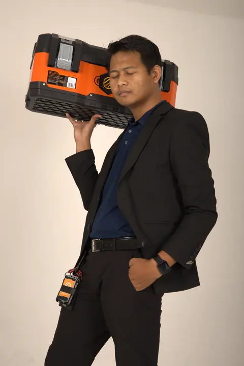 Raqif Mahat
